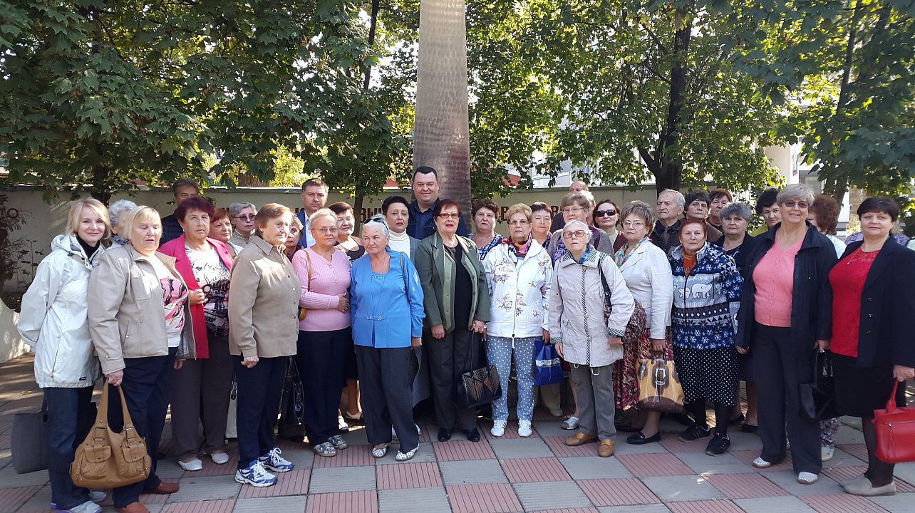 В Прикубанском округе прошли торжественные митинги, посвященные 75-й годовщине освобождения Краснодарского края от немецко-фашистских захватчиков