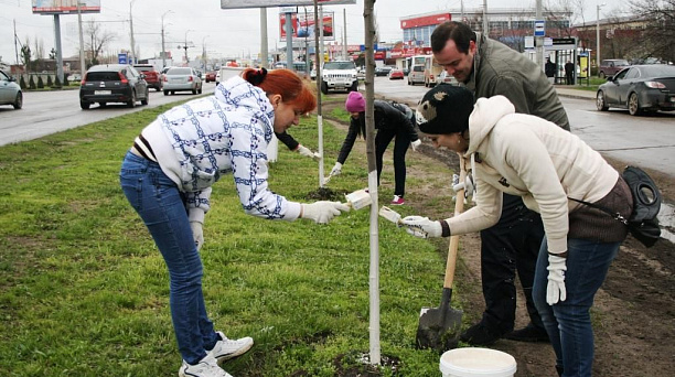 В Прикубанском округе в минувшую субботу повсеместно прошли субботники