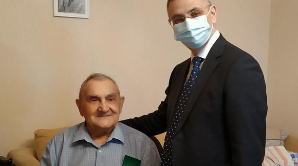 Сегодня участник Великой Отечественной войны Михаил Петрович Григоров отметил 98-й день рождения