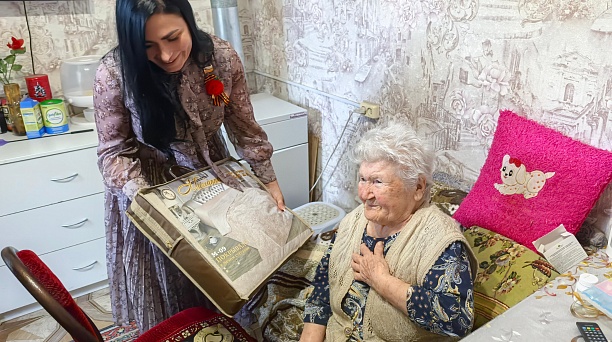 Краснодарская городская ассоциация ТОС поздравила ветеранов Великой Отечественной войны