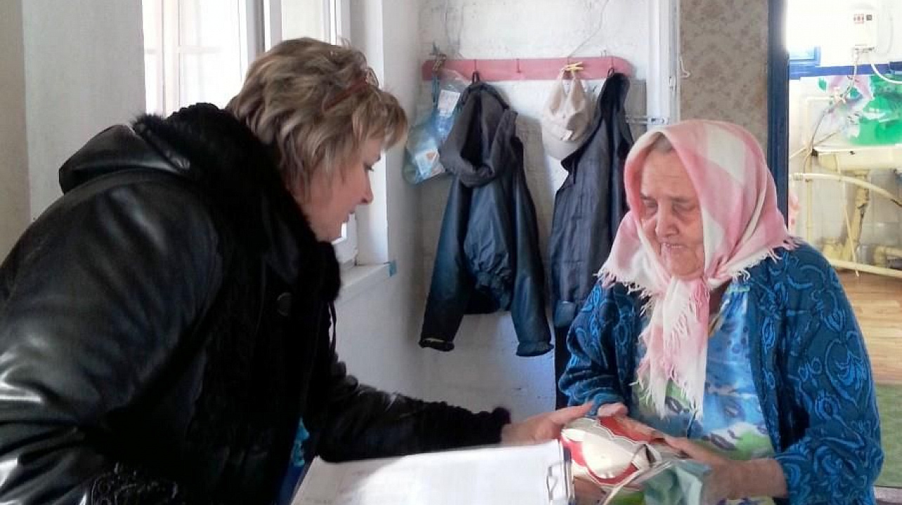 Депутат городской Думы Краснодара Татьяна Гелуненко приняла участие в награждении ветеранов Великой Отечественной