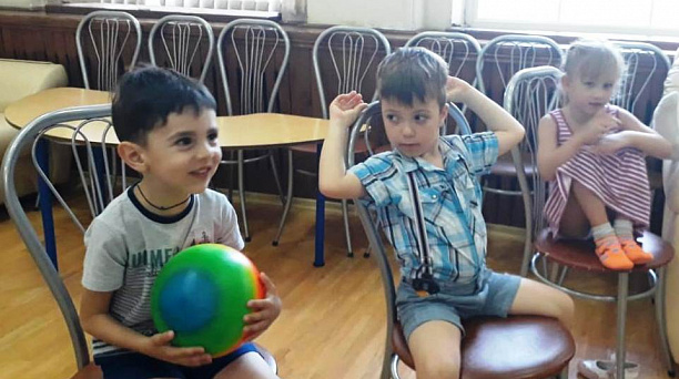 «Всех царей главнее – дети!»