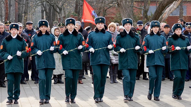 За 47 лет более 40 тысяч подростков Краснодара приняли участие в движении «Пост № 1»