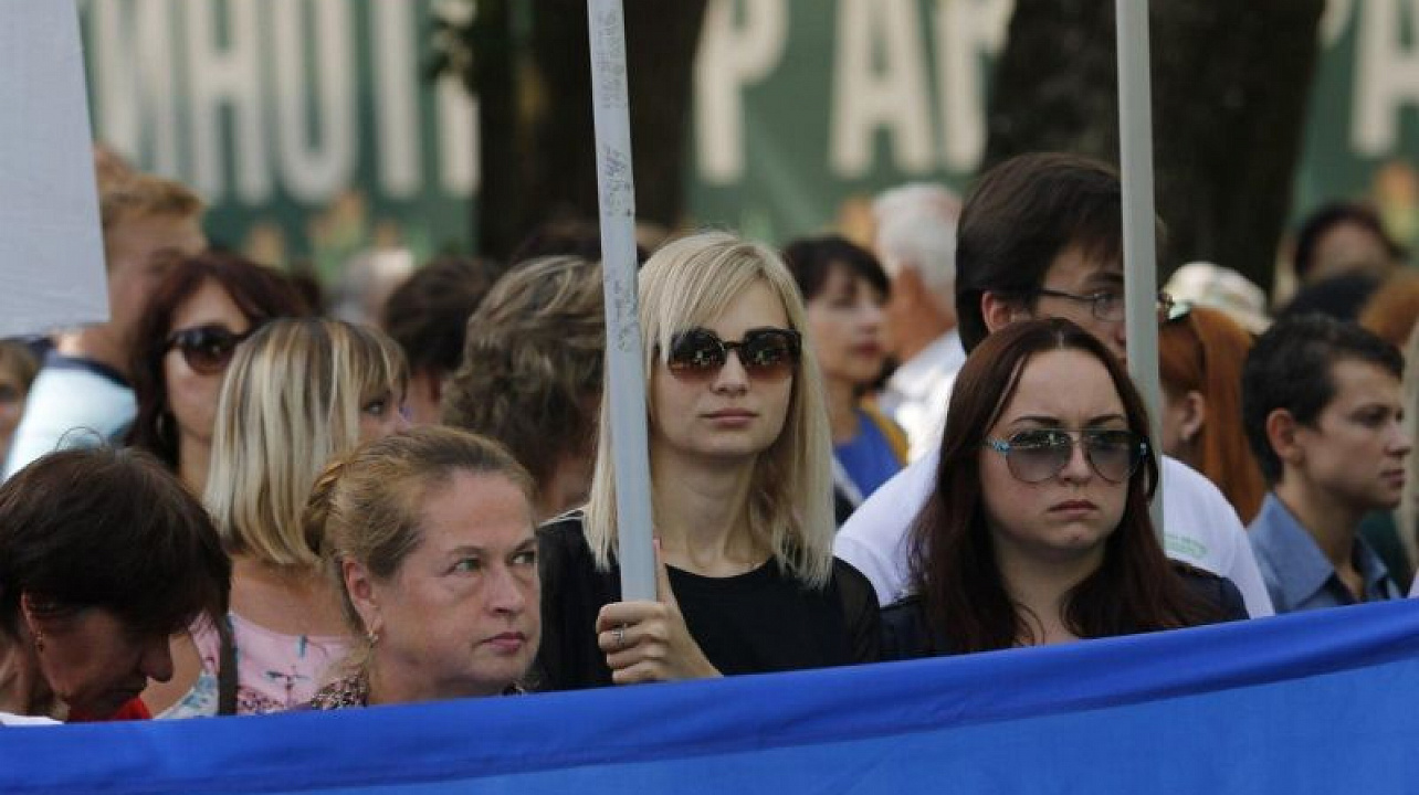 В Чистяковской роще Краснодара прошел митинг «Единой России»