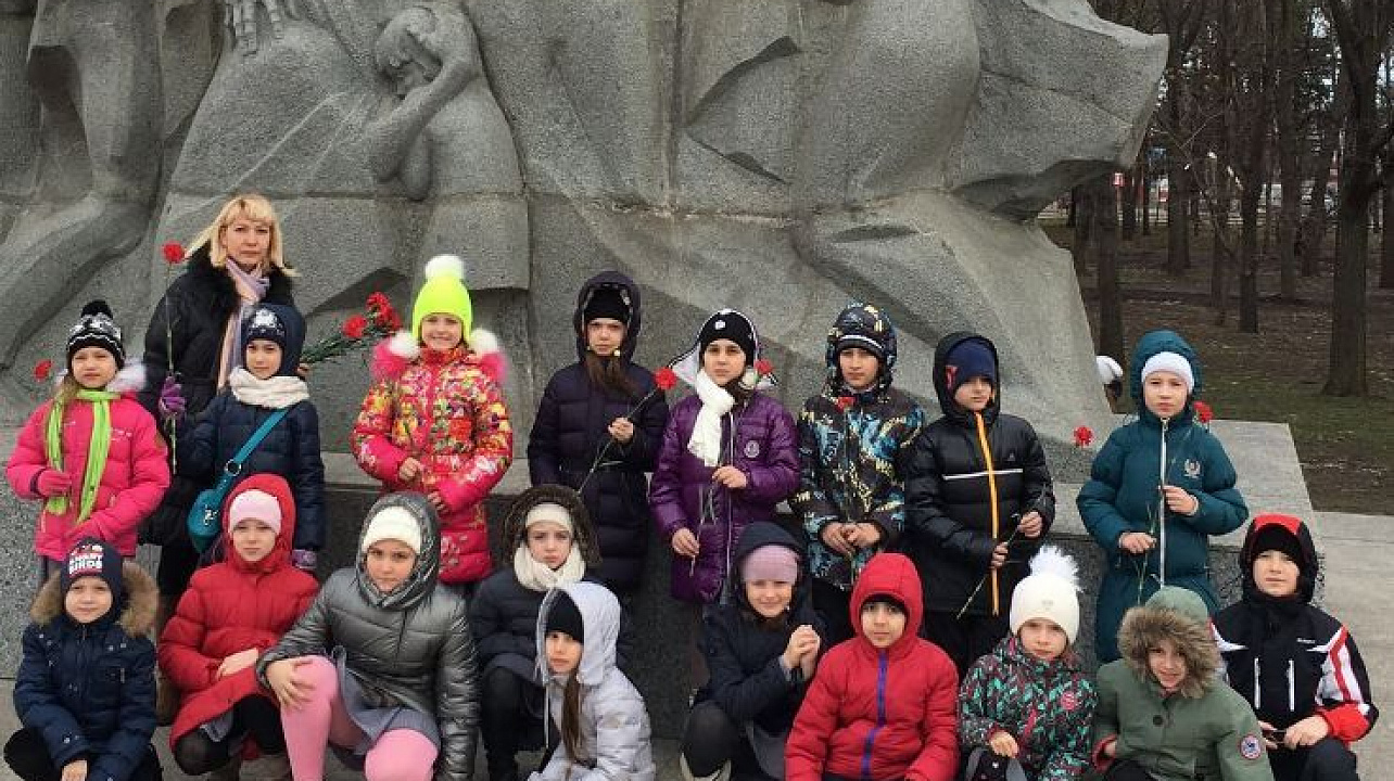 Учащиеся гимназии № 92 побывали на экскурсии «Город, опаленный войной»