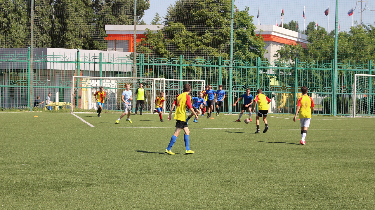 Определены команды, вышедшие в III этап Всекубанского турнира по футболу