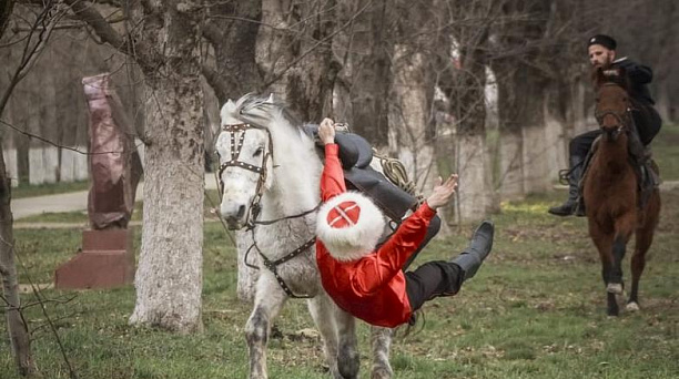 Масленицу отметили казаки поселка Белозёрного