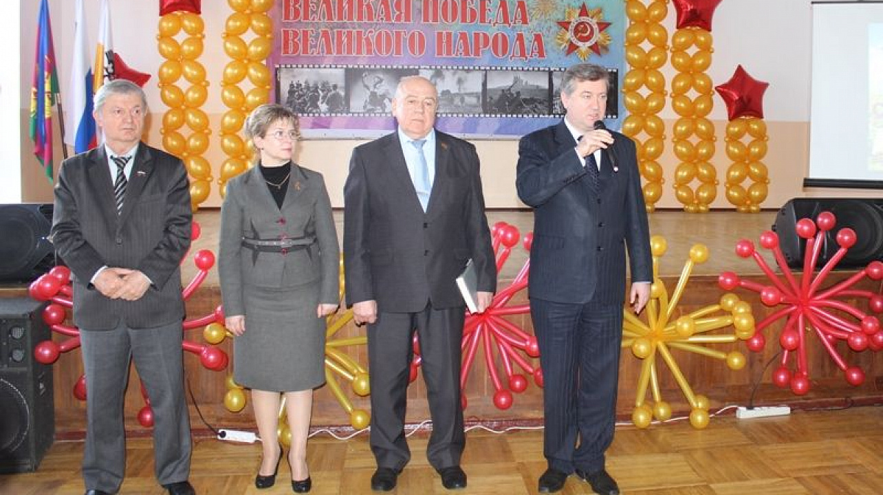 Сегодня в Центральном округе чествовали участников Сталинградской битвы