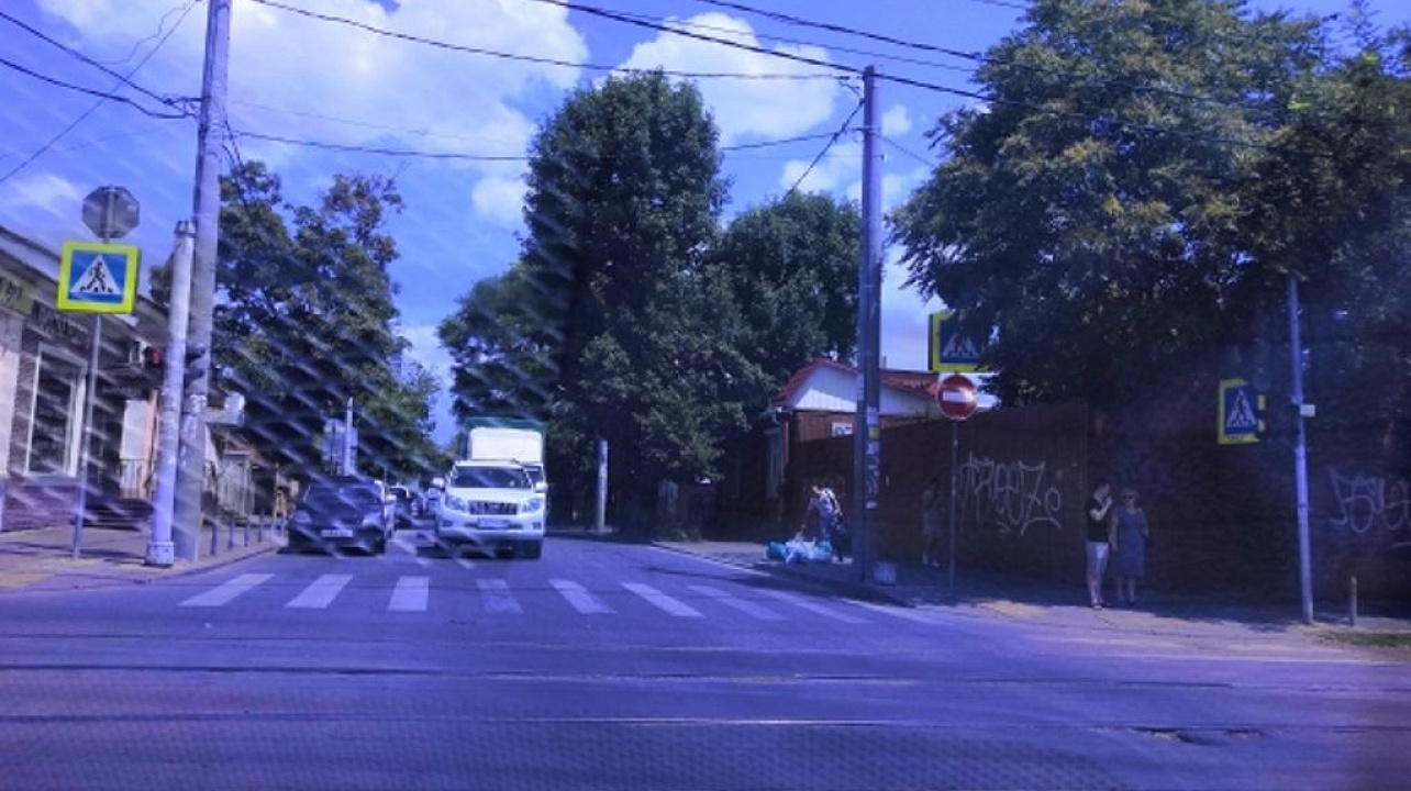 В Западном округе ведется контроль за проблемными участками, где нарушается санитарный порядок