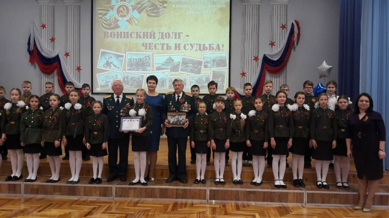 Классам школы №101 Западного округа присвоены имена героев