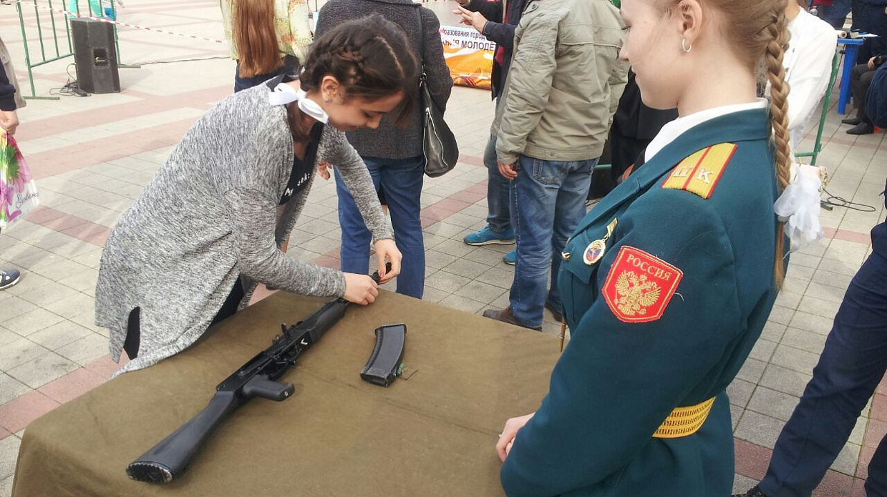 Молодежный Совет Западного округа принял участие в акции