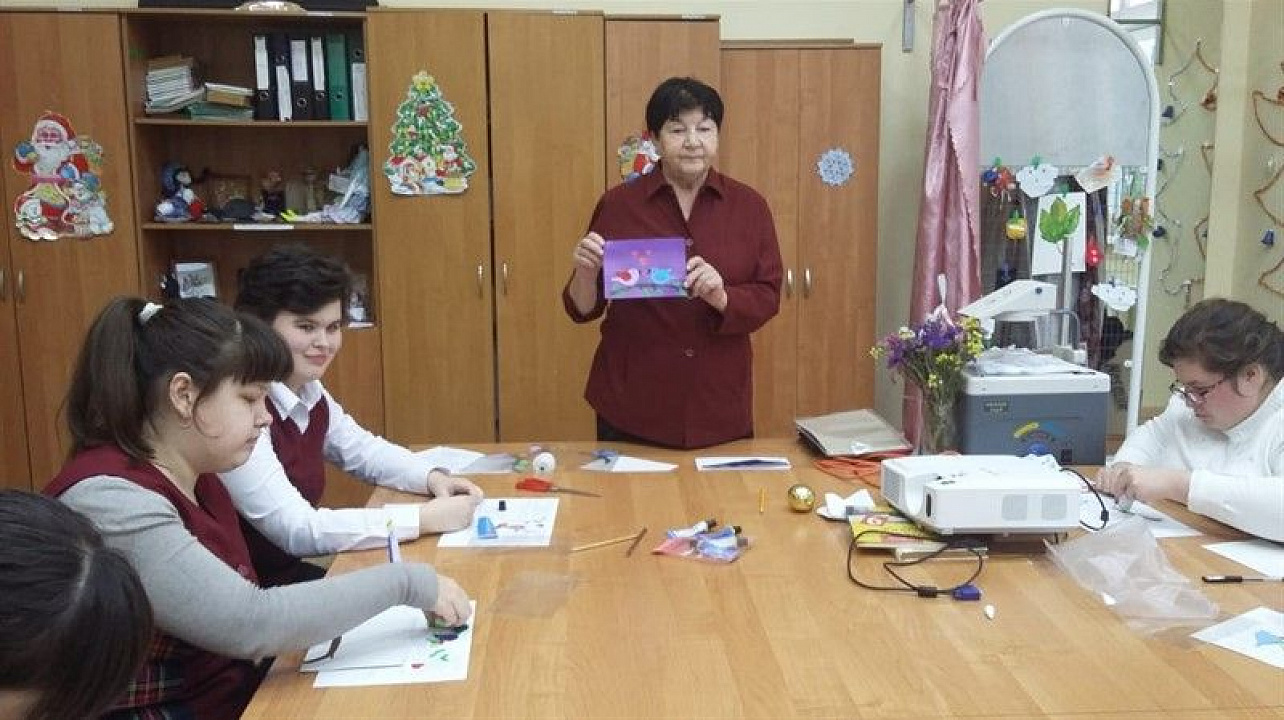 Творческая студия школы № 21 продолжает свою работу под эгидой «Содружества».jpg