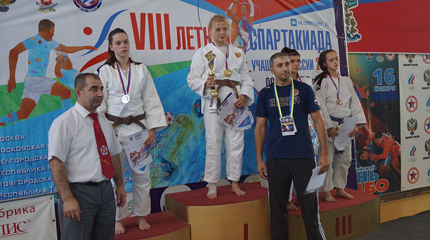 Юные спортсмены завоевали медали на спартакиаде учащихся