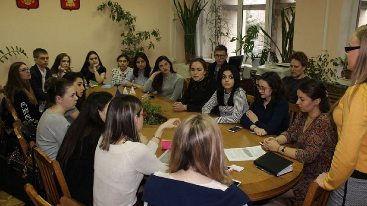 В администрации Центрального округа состоялось заседание молодёжного Совета