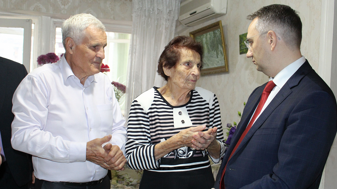 Жительнице Центрального округа Савченко Прасковье Алексеевне исполнилось 100 лет