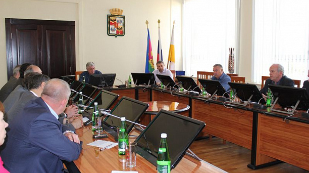 Ростов перенимает опыт Краснодара в сфере ЖКХ