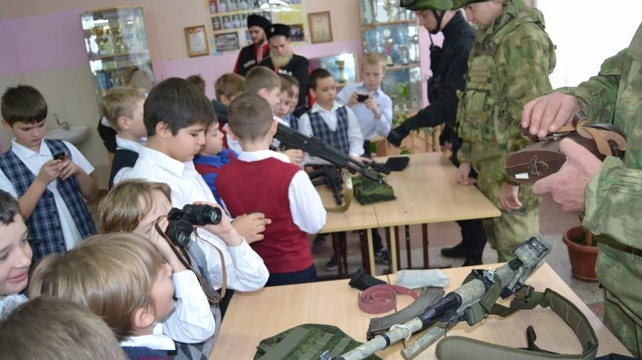 Выставка боевого оружия 2.JPG