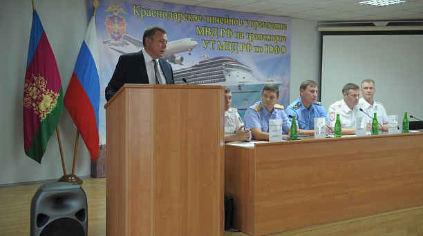 Треть всех раскрытых полицией на транспорте преступлений в ЮФО — результат работы сотрудников в Краснодаре