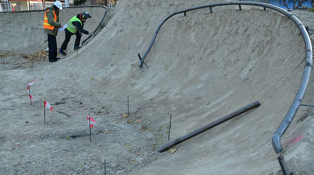 Бетонный скейт-парк в сквере Дружбы народов Краснодара заработает в марте 2021 года