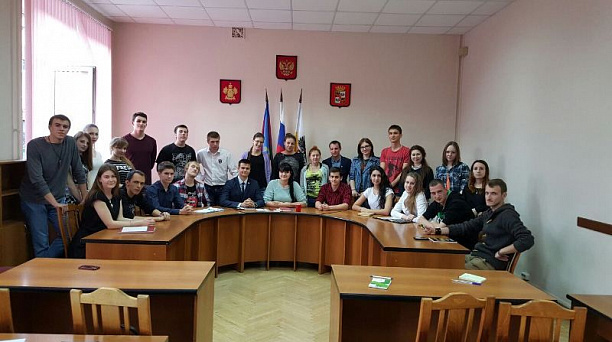 Круглый стол на тему «Право на жизнь без наркотиков» состоялся в администрации Западного округа