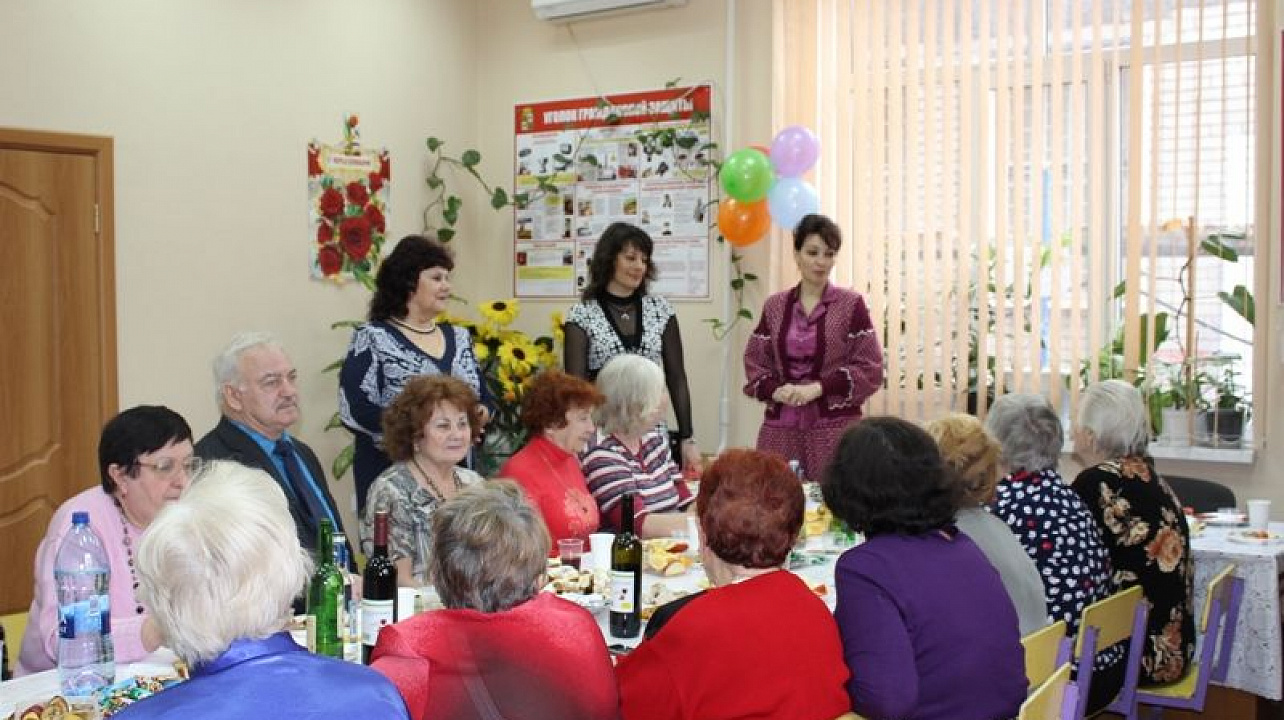 В  Центральном округе проходят мероприятия, посвященные Международному женскому дню