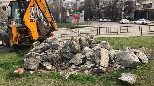 В Юбилейном микрорайоне поведена уборка  строительных отходов