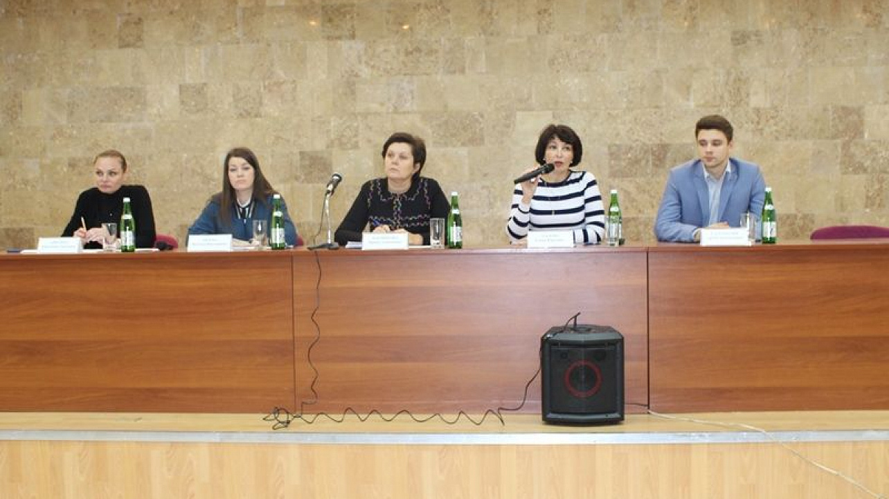 Предприятия и организации Центрального округа наведут новогодний лоск до 1 декабря