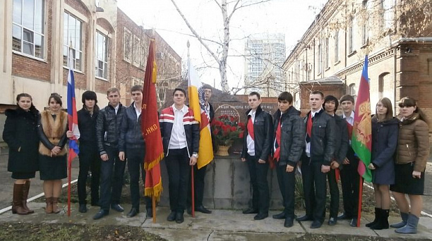 Лицеисты Центрального округа берут пример с Героя Советского Союза