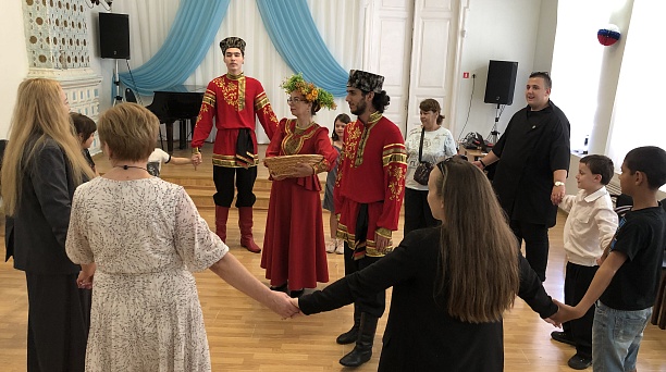 В Городском Доме культуры Центрального округа прошла игровая программа для детей, нуждающихся в особой заботе государства