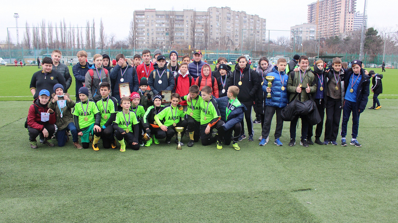 В Краснодаре завершился зимний турнир по мини-футболу