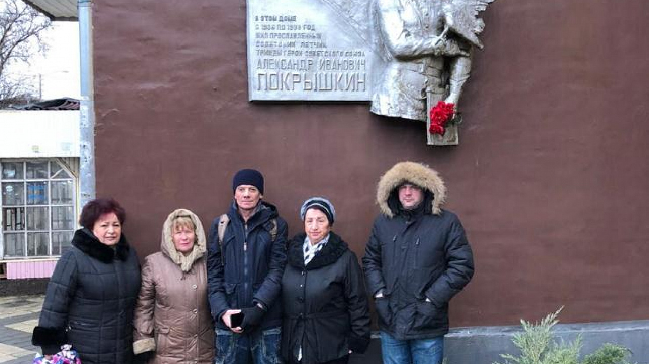 Жители Центрального округа почтили память павших в День освобождения Краснодара