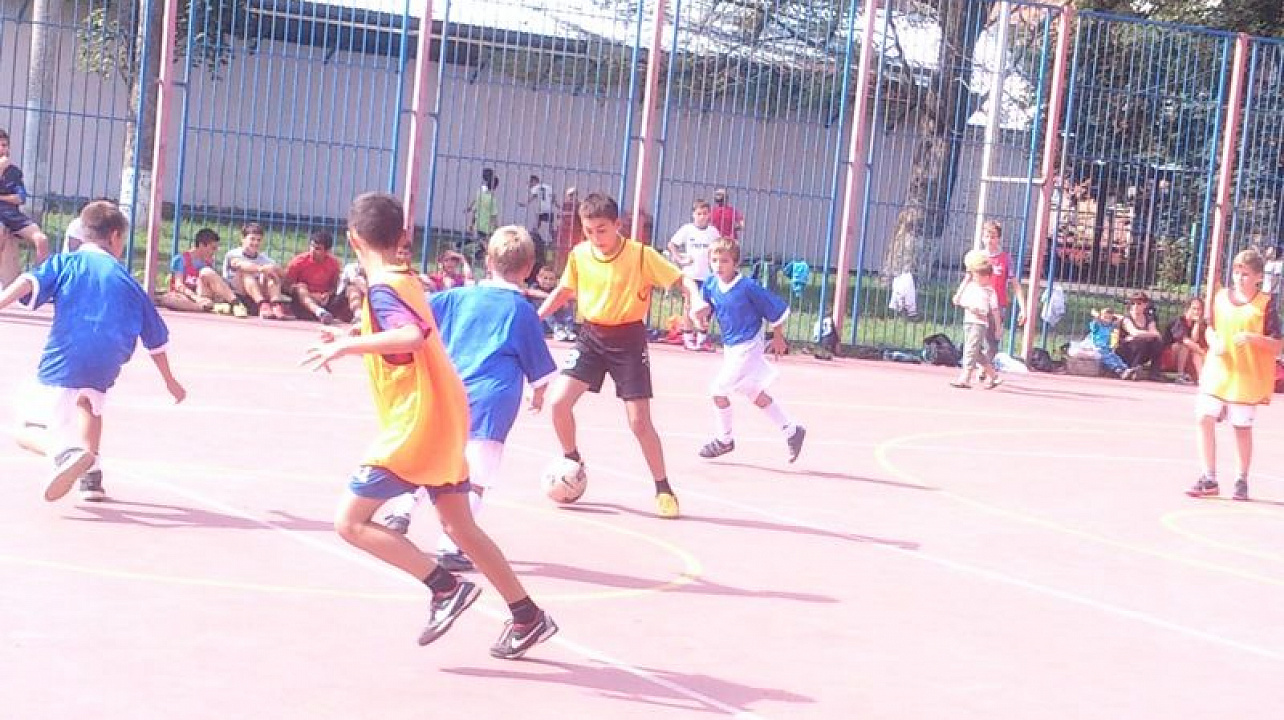 В Центральном округе прошел турнир по футболу