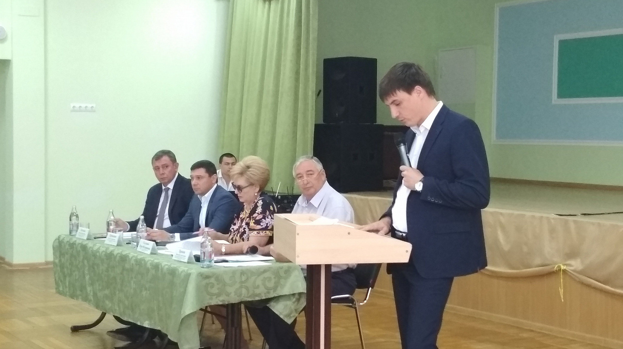 В Комсомольском микрорайоне прошла встреча с жителями