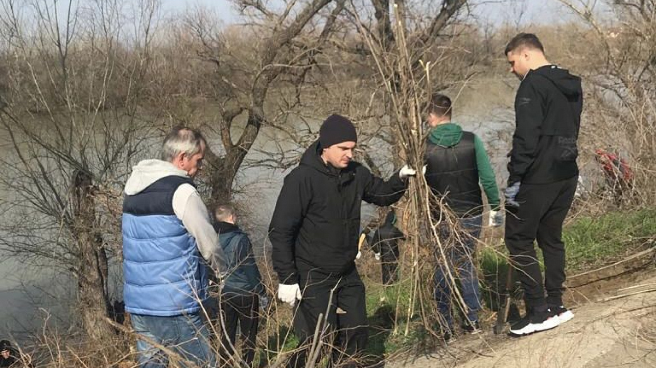 субботник береговая (2).jpeg