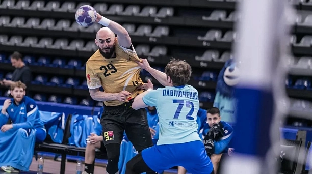 Евгений Наумов поздравил гандбольный клуб СКИФ с бронзой Кубка России