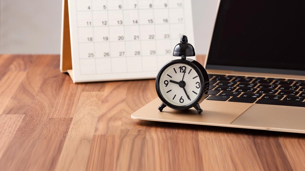 Представить декларацию о доходах, полученных в 2022 году, необходимо не позднее 2 мая 2023 года 