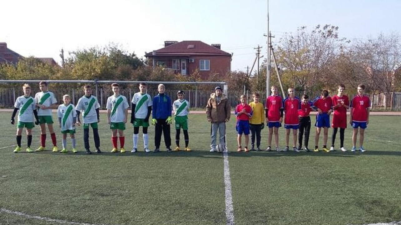 Закончился девятый тур открытого первенства по футболу