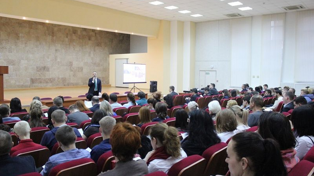 ТИК Центральная представила «Золотой стандарт по общественному наблюдению на избирательных участках» во время выборов Президента России