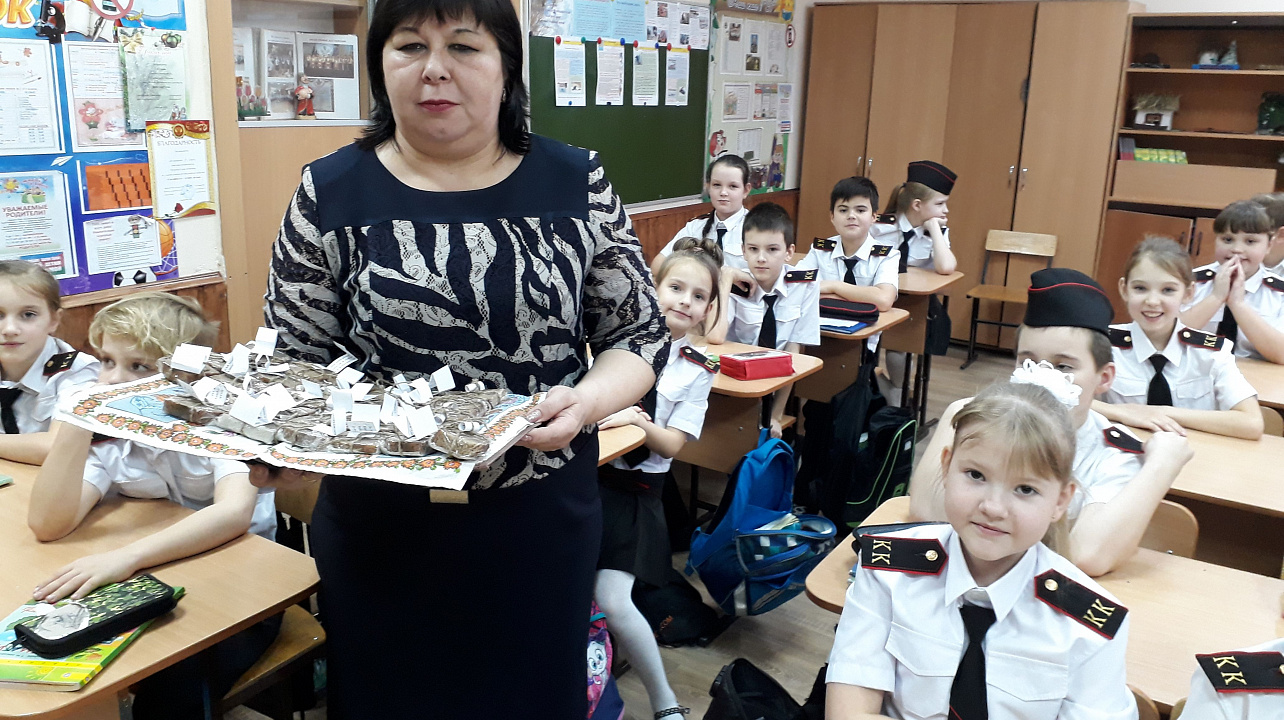 Казачатам рассказали о ценности блокадного хлеба