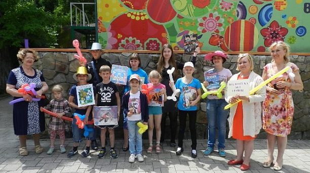 В Западном округе состоялся благотворительный мультипроект «Библиотека без границ»