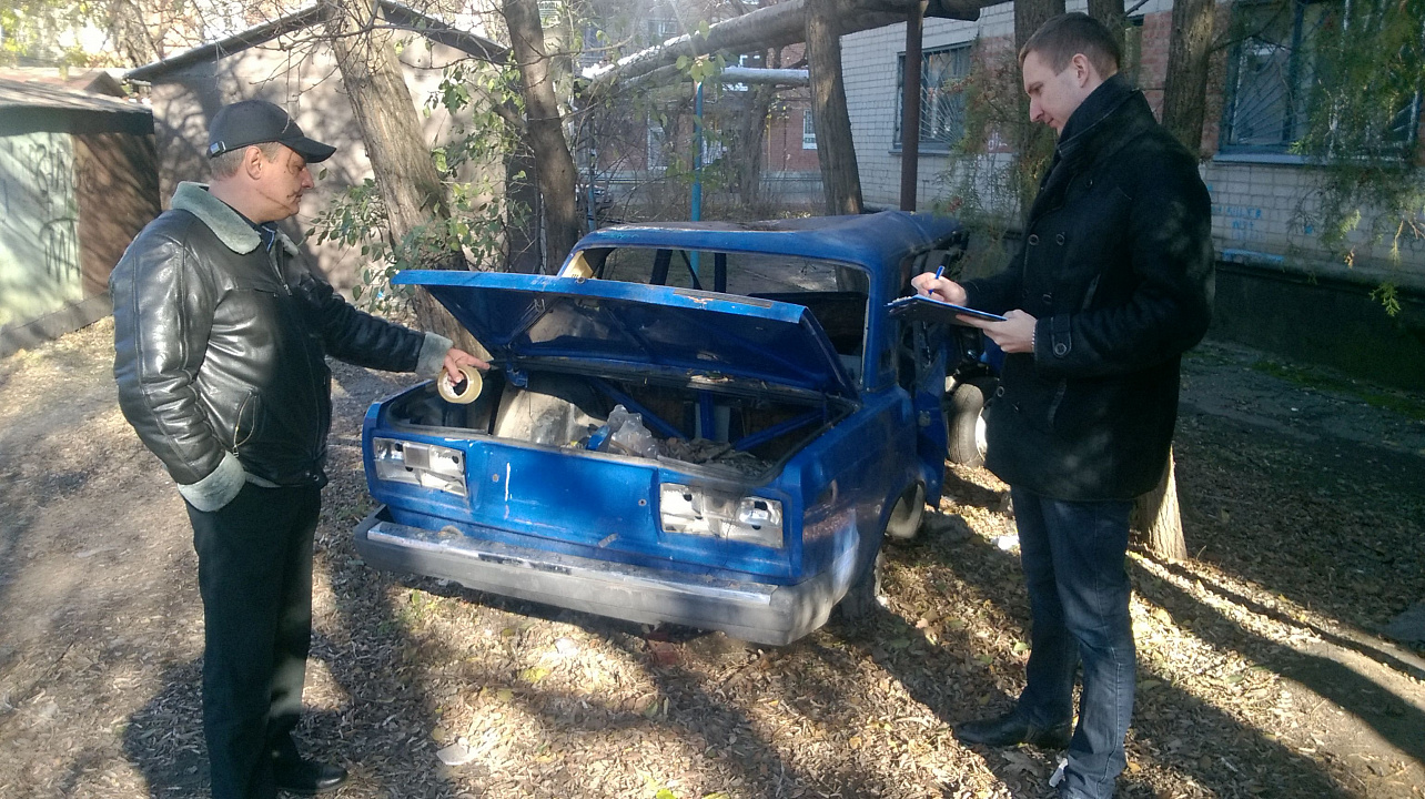 В Западном округе проведен очередной рейд по выявлению брошенного автотранспорта