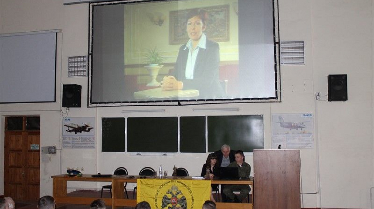 Военно-исторический урок для летчиков авиационного училища прошел 22 апреля.jpg