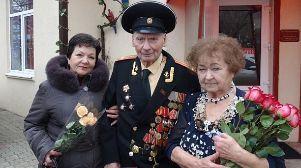 Ветерану Великой Отечественной войны Ивану Ивановичу Гайдуку  исполнилось 90 лет