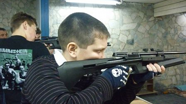 В тире Центра детского творчества состоялся II открытый Кубок по стрельбе из пневматической винтовки «Снайпер-2014»