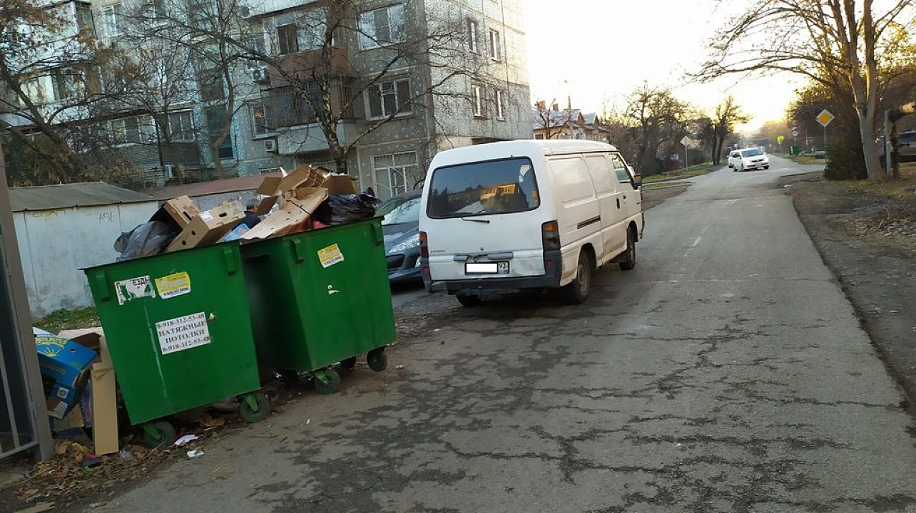 В Западном округе оштрафован очередной нарушитель правил вывоза мусора