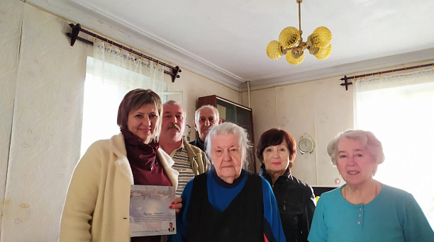 95 лет исполнилось труженице тыла Заплатиной Надежде Петровне