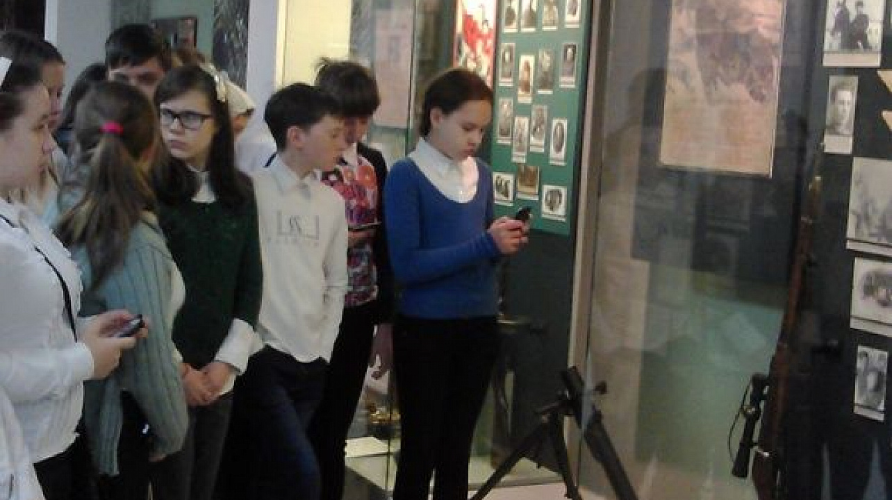 Учащиеся школы №38 ознакомились с историей кубанских казаков в музее им. Е.Д. Фелицына