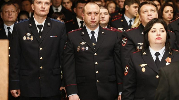 Евгений Первышов: Профессионализм сотрудников транспортной полиции — гарантия безопасности жителей и гостей региона