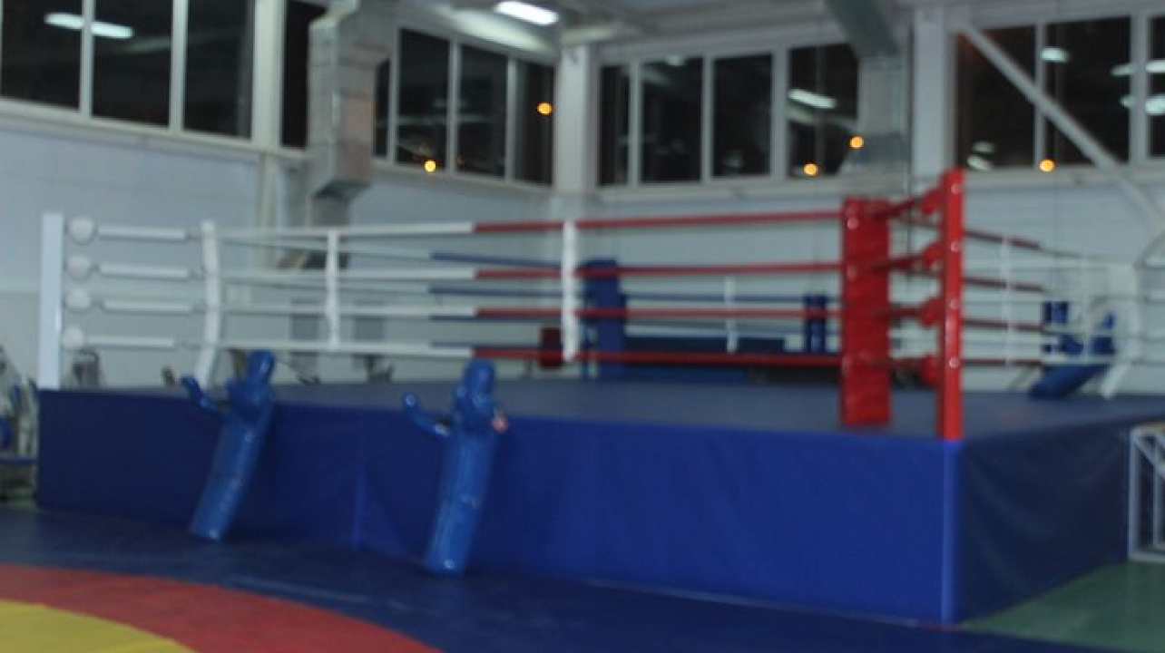 В Новознаменском осмотрели физкультурно-оздоровительный комплекс