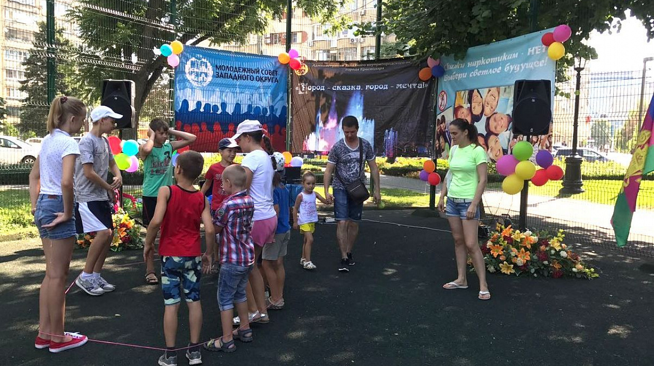 Дом культуры Западного округа принял участие в окружном спортивном мероприятии, посвященном Дню физкультурника